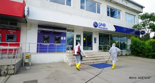 Bankamatikler ilaçlanarak dezenfekte edildi
