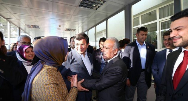 Başbakan Davutoğlu Celal amcasını kaybetti..