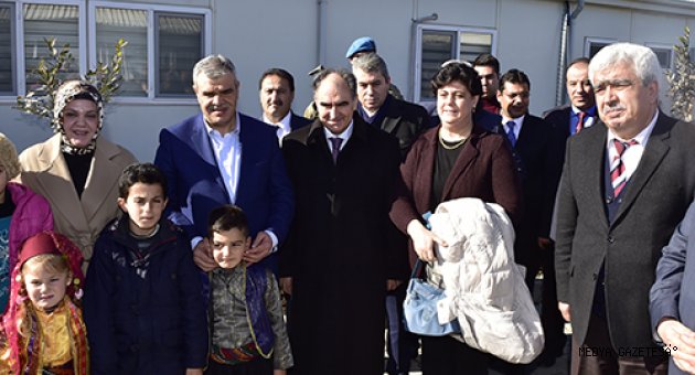 BAŞBAKAN YARDIMCISI KAYNAK KONTEYNER KENTTE
