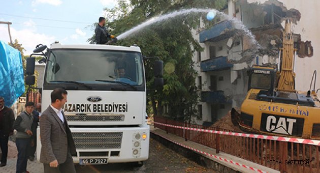 BAŞKAN BOZDAĞ MÜJDEYİ VERDİ, YUKARI PAZARCIK’A BİR HİZMET DAHA