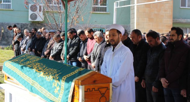 Başkan Çeleğen’den amcaya son görev