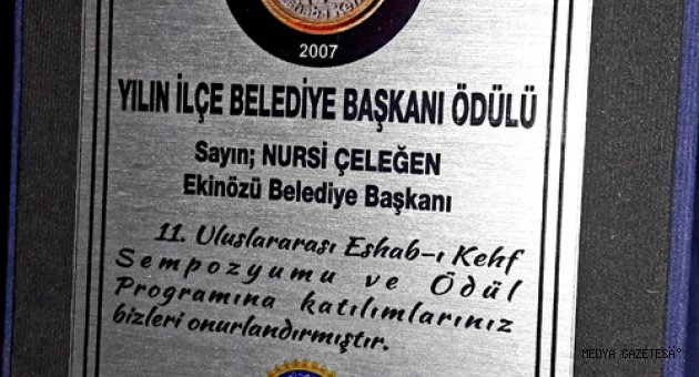 Başkan Çeleğen , “Yılın Belediye Başkanı” seçildi..