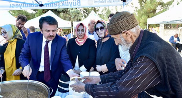 BAŞKAN ERKOÇ: “BİRLİK VE BERABERLİĞİMİZ ÇOK ÖNEMLİ”