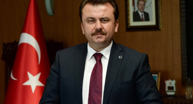 BAŞKAN ERKOÇ: “CUMHURİYET YENİDEN DİRİLİŞİN SİMGESİDİR”