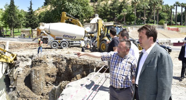 BAŞKAN ERKOÇ’TAN TÜNEL KAVŞAKTA İNCELEME