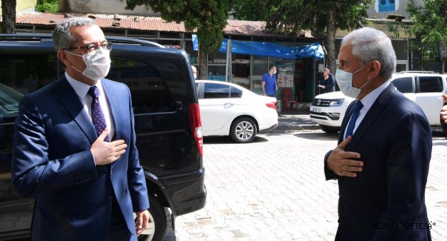 Başkan Güngör, Andırın Belediyesi’ni ziyaret etti