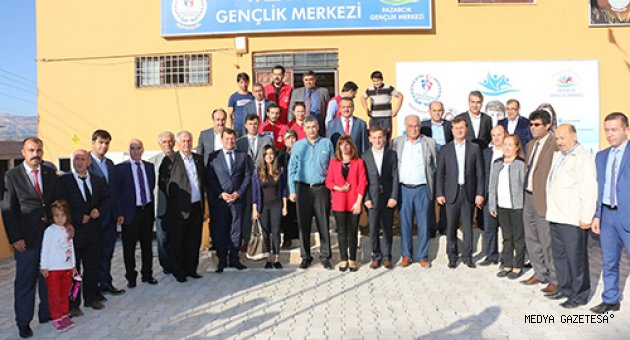 BAŞKAN GÜVENÇ, PAZARCIK GENÇLİK MERKEZİNDE