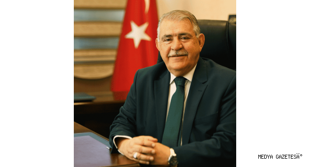 Başkan Mahçiçek’ten Öğrencilere Tatil Hediyesi