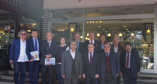 Bayazıt:” Hedefimiz daha çok öğrenciye burs vermek”