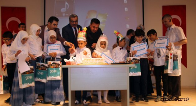 BRAİLLE İLE KUR’AN ÖĞRENDİLER TAÇ GİYDİLER