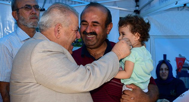 “BU MİLLET İÇİN NE YAPSAK AZ”