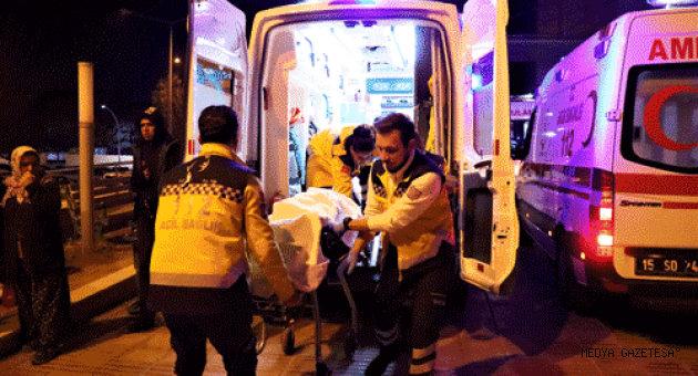 Burdur'da otomobil devrildi: 5 yaralı
