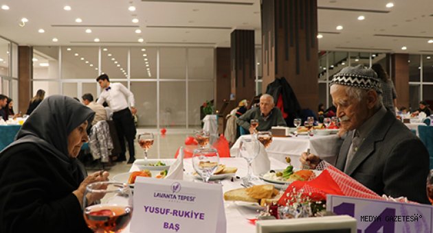 Burdurlu 80 yıllık evli çifte
