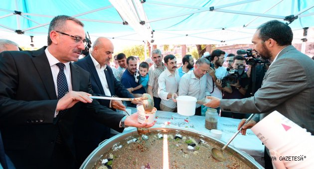 Büyükşehir’den Aşure Etkinliği