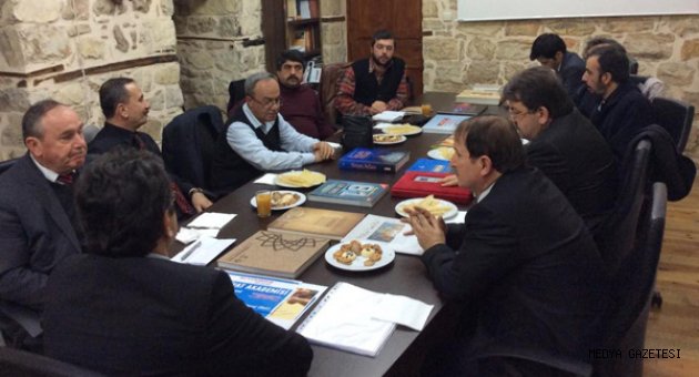BÜYÜKŞEHİR’DEN FİKİR TOPLANTILARI…