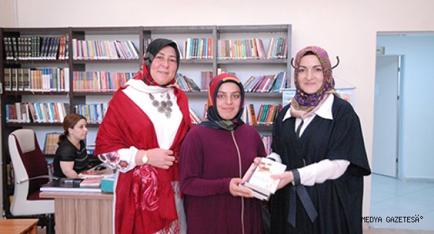 BÜYÜKŞEHİR’DEN KİTAP OKUMA ETKİNLİĞİ