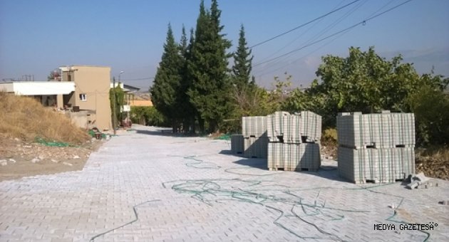 BÜYÜKŞEHİR’DEN PARKE ÇALIŞMASI
