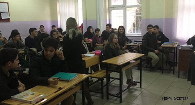 BÜYÜKŞEHİR’DEN TEKNOLOJİ BAĞIMLIĞI SEMİNERİ