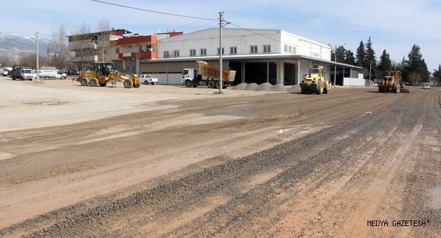 Büyükşehir’den Yol Bakımı