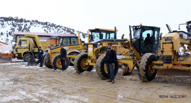 Büyükşehir Ekipleri İşbaşında