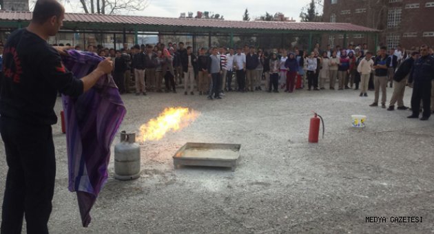 BÜYÜKŞEHİR İTFAİYESİ’NDEN EĞİTİM VE TATBİKAT