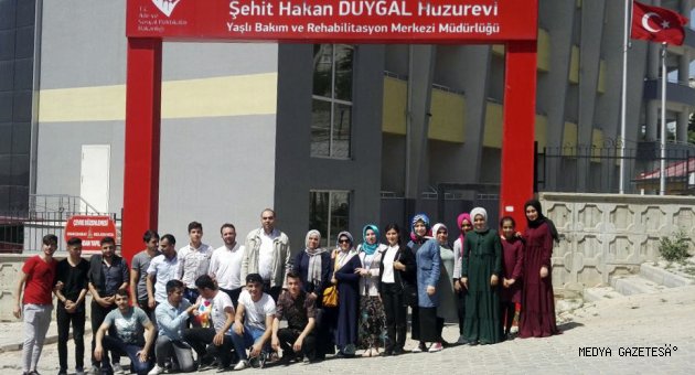 BÜYÜKŞEHİR KÜTÜPHANELERİNDEN HUZUREVİ ZİYARETİ