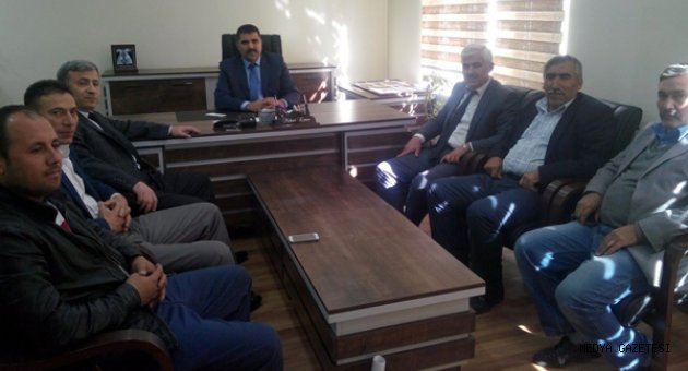 BÜYÜKŞEHİR MUHTARLARIN YANINDA…