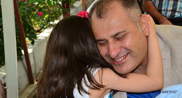 ÇAĞLAYANCERİT BELEDİYE BAŞKANI ÇOCUKLARI UNUTMADI