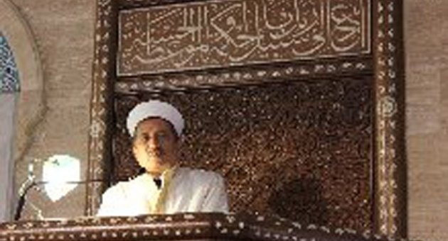 ÇANAKKALE ZAFERİNİN RUHU ABDÜLHAMİTHAN CAMİİNDE ATTI