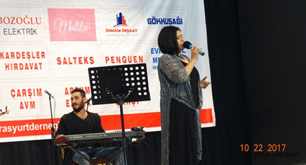 Cemile Sönmez'e İki Bin Kişilik Koro...
