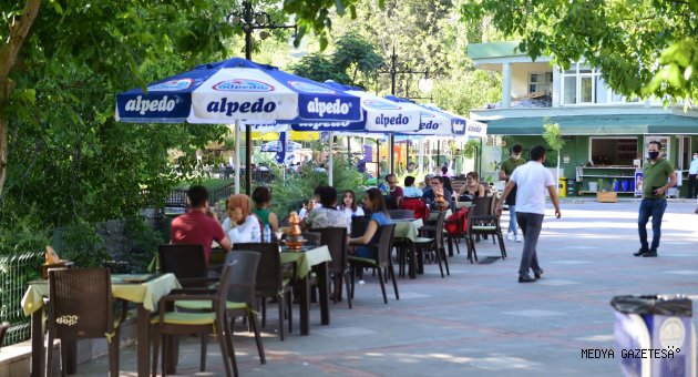 CEVİZLİ BAHÇE DULKADİROĞLU’NDA DOĞA İLE İÇ İÇE BİR MEKAN