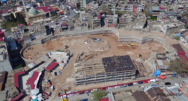 ÇOK KATLI OTOPARK HIZLA İLERLİYOR