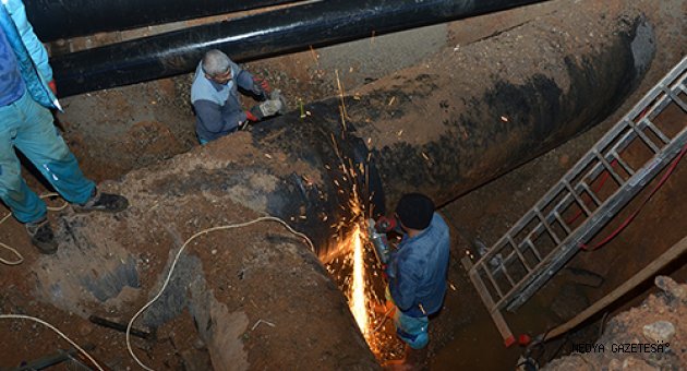 ÇUKUROVA KAVŞAĞINDA ALTYAPI ÇALIŞMALARI DEVAM EDİYOR