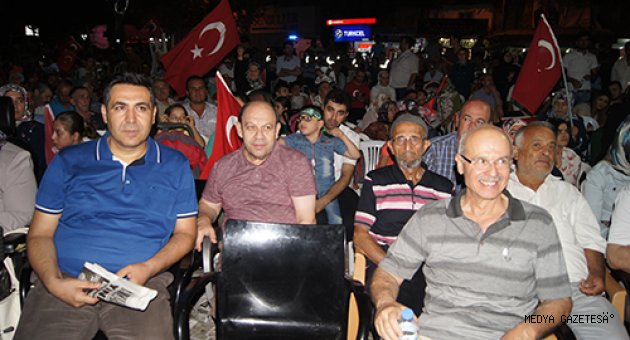 DEMOKRASİ NÖBETİMİZ DEVAM EDİYOR!