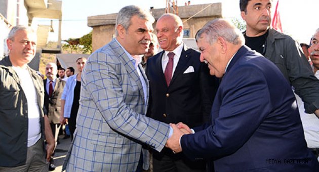DÖNÜKLÜ İMAM HATİP ORTAOKULU EĞİTİME AÇILDI