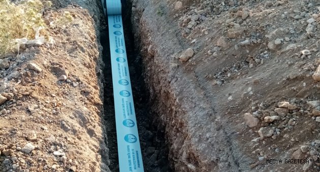 DULKADİROĞLU DERELİ MAHALLESİNDE İÇME SUYU ÇALIŞMALARI TAMAMLANDI