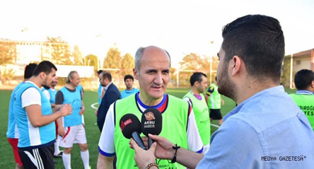 DULKADİROĞLU FUTBOL TURNUVASININ FİNALİ NEFES KESTİ