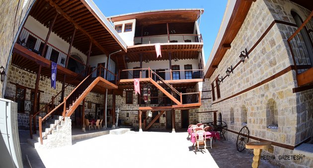 Dulkadiroğlu Konağı Kültürel Mirası Gelecek Nesillere Aktarıyor