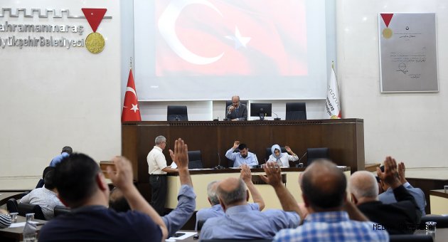 DULKADİROĞLU’NDAN GÜREŞE DESTEK