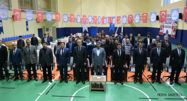 DULKADİROĞLU'NDAN AMATÖR SPOR KULÜPLERİNE MALZEME YARDIMI