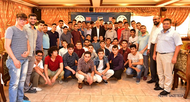 DULKADİROĞLU'NDAN FİLİSTİN'E GÖNÜL KÖPRÜSÜ