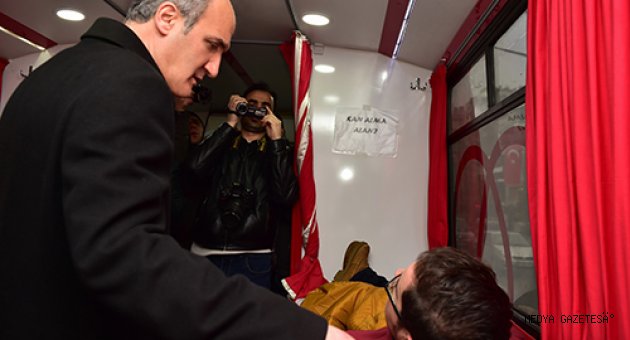 DULKADİROĞLU'NDAN KIZILAY'IN KAN BAĞIŞINA BÜYÜK DESTEK