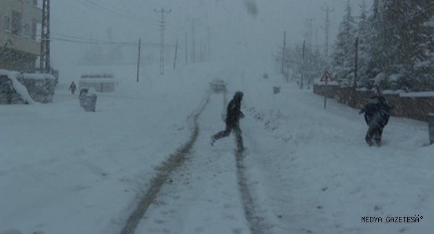 Ekinözü Belediyesi uyardı: Zorunlu olmadıkça trafiğe çıkmayın.