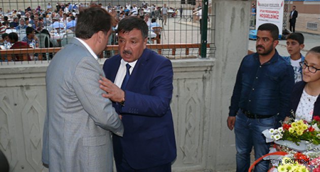 EKİNÖZÜ’NDE İFTAR COŞKUSU