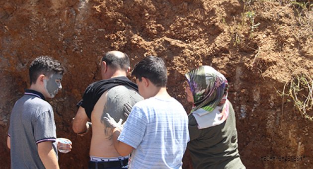 Ekinözü’ndeki Peloid Çamura Doktor Tavsiyeleri Başladı.