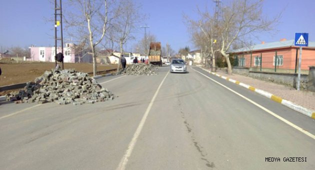Ekinözü'nde Kaldırımsız Yol Kalmayacak