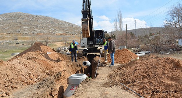 ELBİSTAN’DA ALTYAPI YATIRIMLARI HIZ KESMİYOR