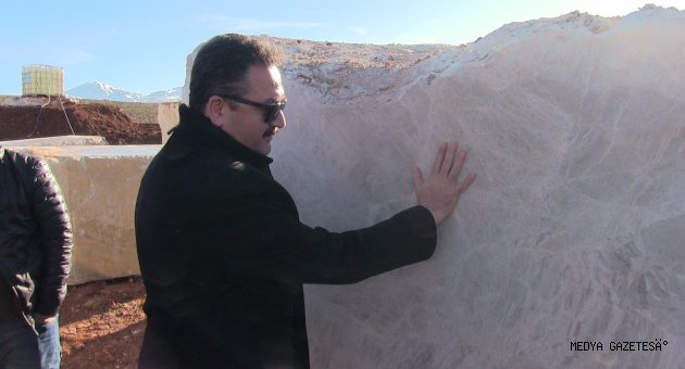 Elbistan'dan Çin'e mermer ihracatı