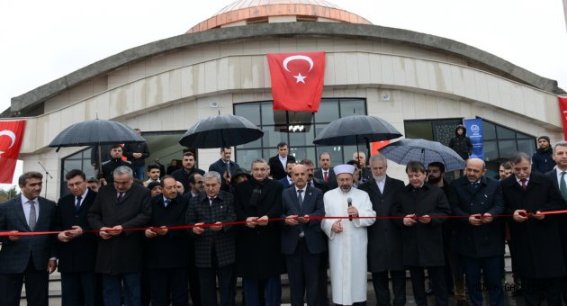 Erbaş; Üniversitemiz Avşar Yerleşkesinde İnşa Edilen Caminin Açılışını Gerçekleştirdi