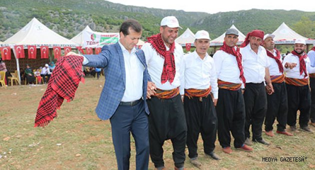 EVRİ 2. GELENEKSEL BAHAR ŞENLİĞİ DÜZENLENDİ
